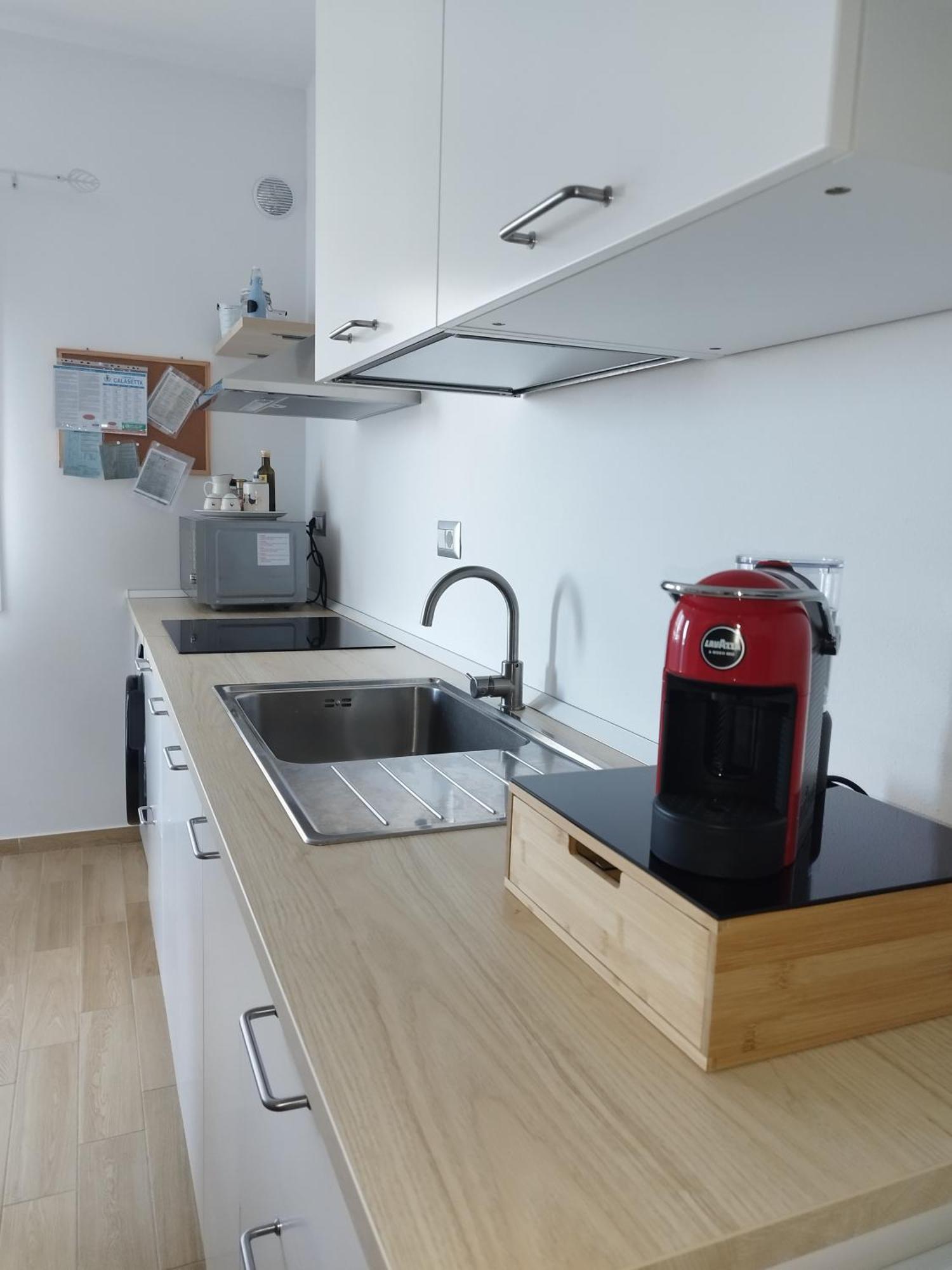 Sky And Sea Apartment カラゼッタ エクステリア 写真