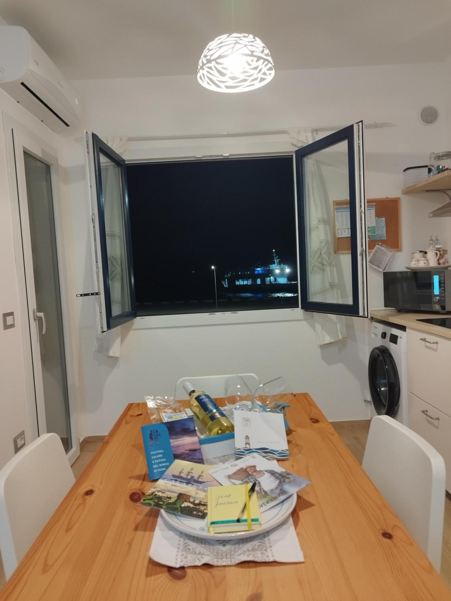 Sky And Sea Apartment カラゼッタ エクステリア 写真
